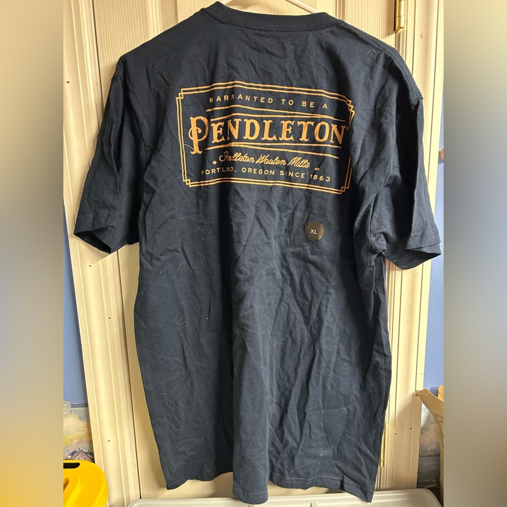 Pendleton Navy Graphic T-Shirt XL